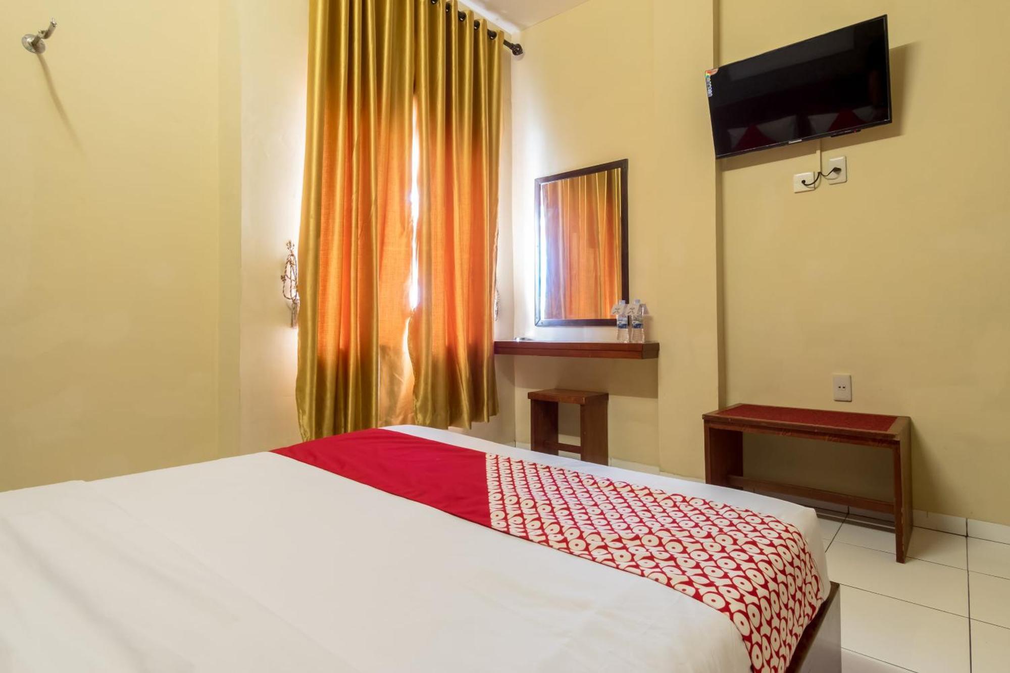 Capital O 615 Residence Puri Hotel Syariah Medan Dış mekan fotoğraf
